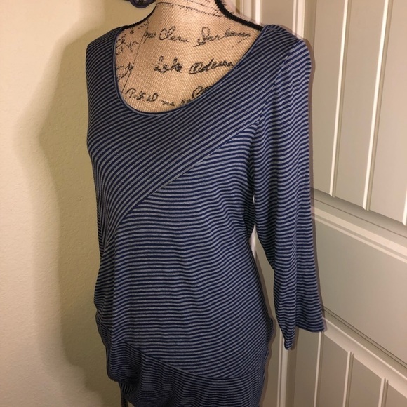 Jessica Simpson Blue, Gray Stripe Slant Hemline Maternity Tunic 3/4 Sleeve Sz XL - Picture 1 of 6